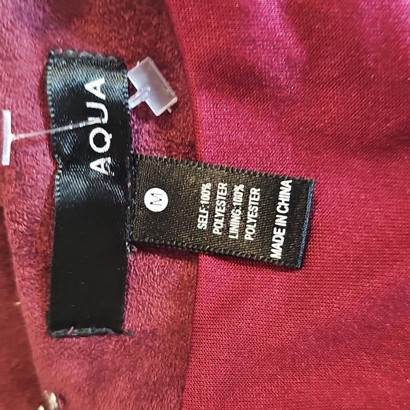 AQUA Burgundy Faux Suede Asymmetrical A-LINE Mini Dress Sz M NWOT MSRP $78 - Picture 8 of 9